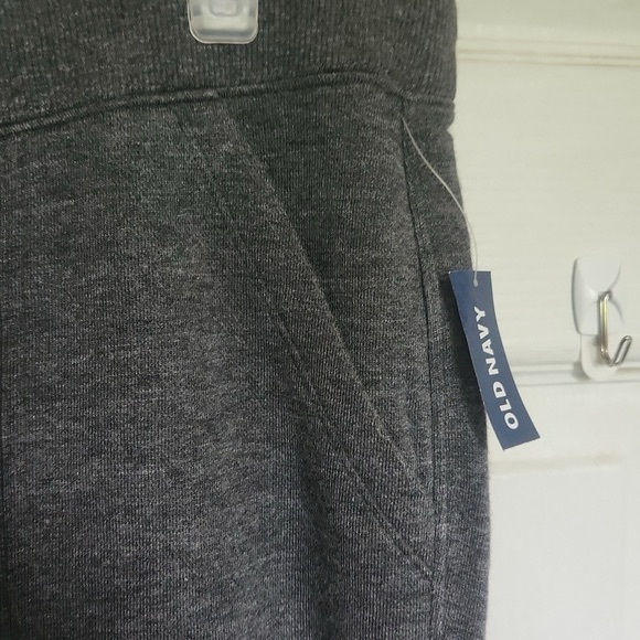 Old Navy Lightweight Joggers New With Tags Size Large - Picture 6 of 8